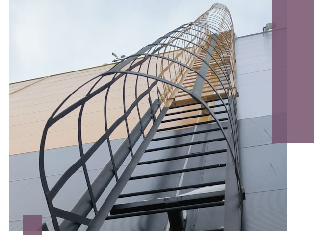 Изготовление и монтаж пожарных лестниц в Сосногорске профессионально