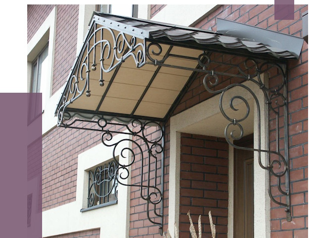 Двускатные козырьки в Сосногорске под ключ от 12895 руб.