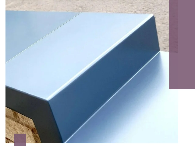 Крышки на парапет в Сосногорске: изготовление и монтаж под ключ